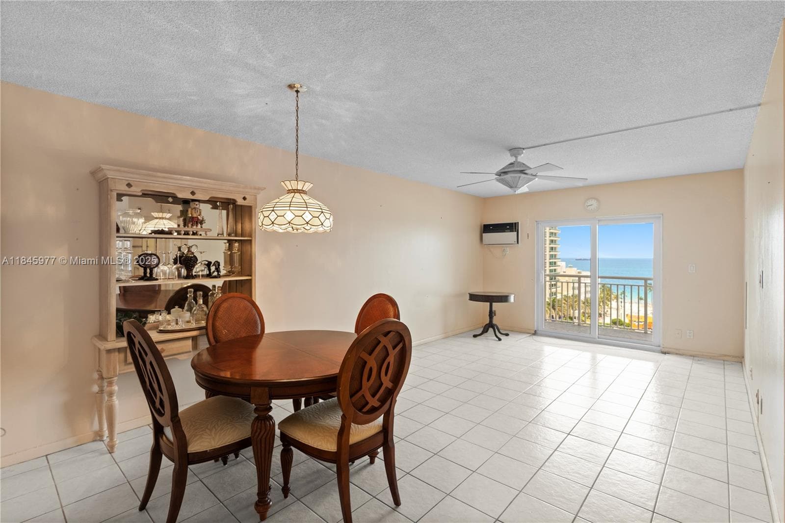 Leisure Beach Condo · #1212 in Fort Lauderdale - Photo 6