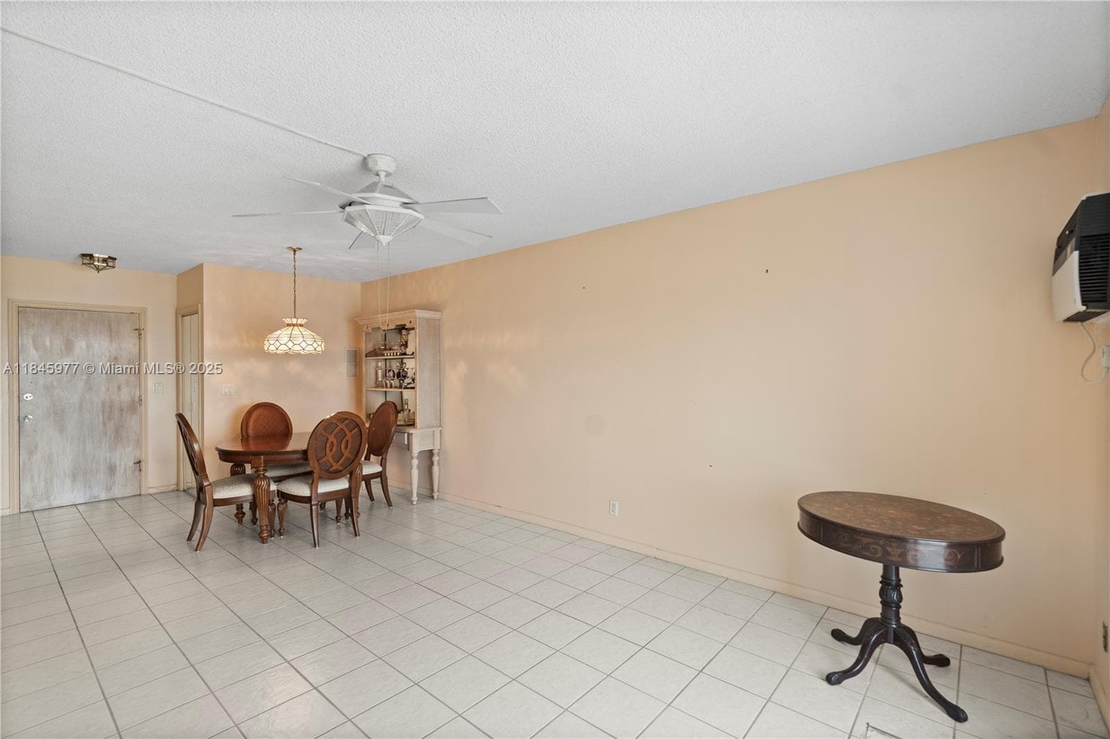 Leisure Beach Condo · #1212 in Fort Lauderdale - Photo 8
