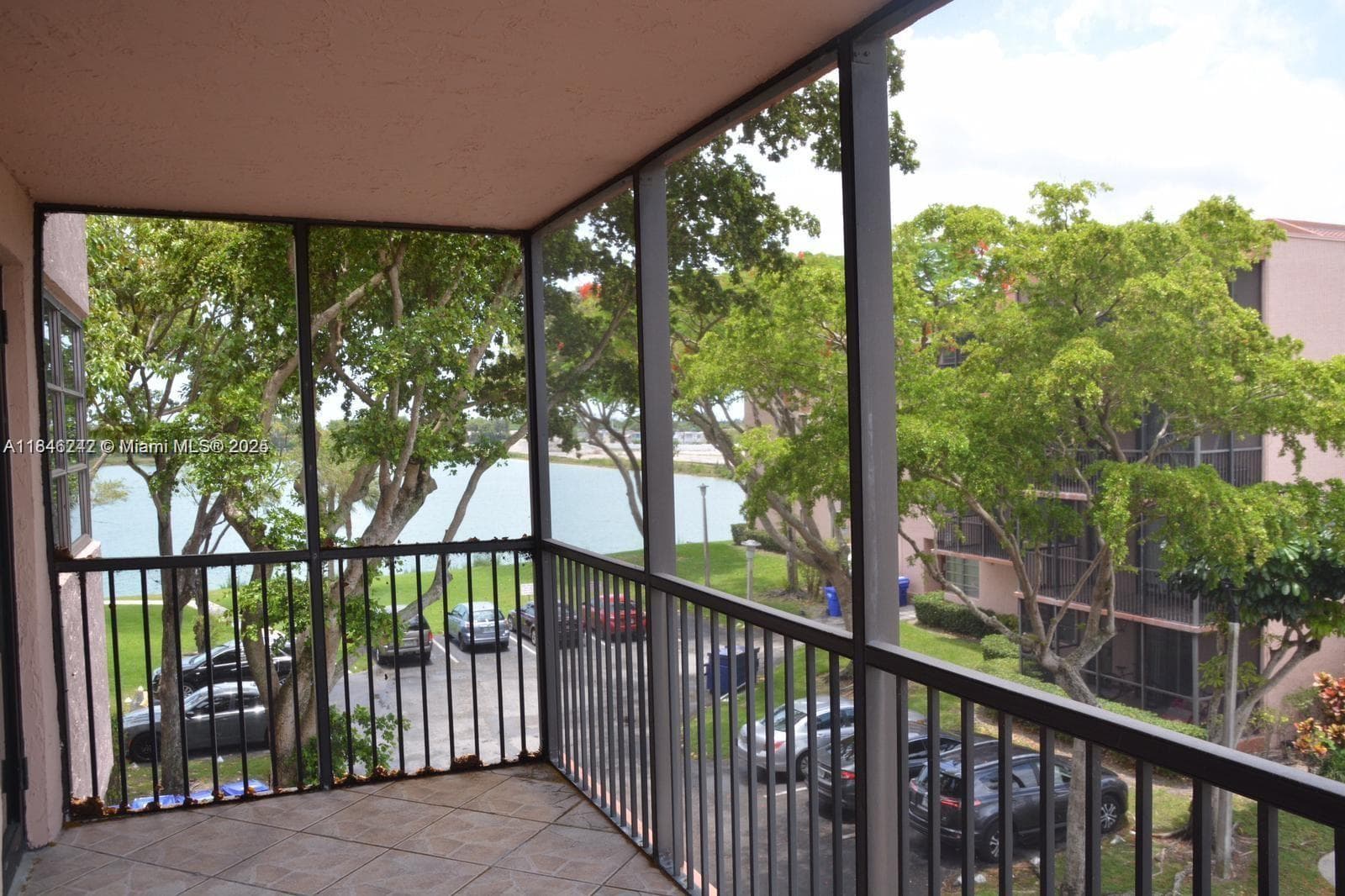Lake View · #309-5 in Miami - Photo 6