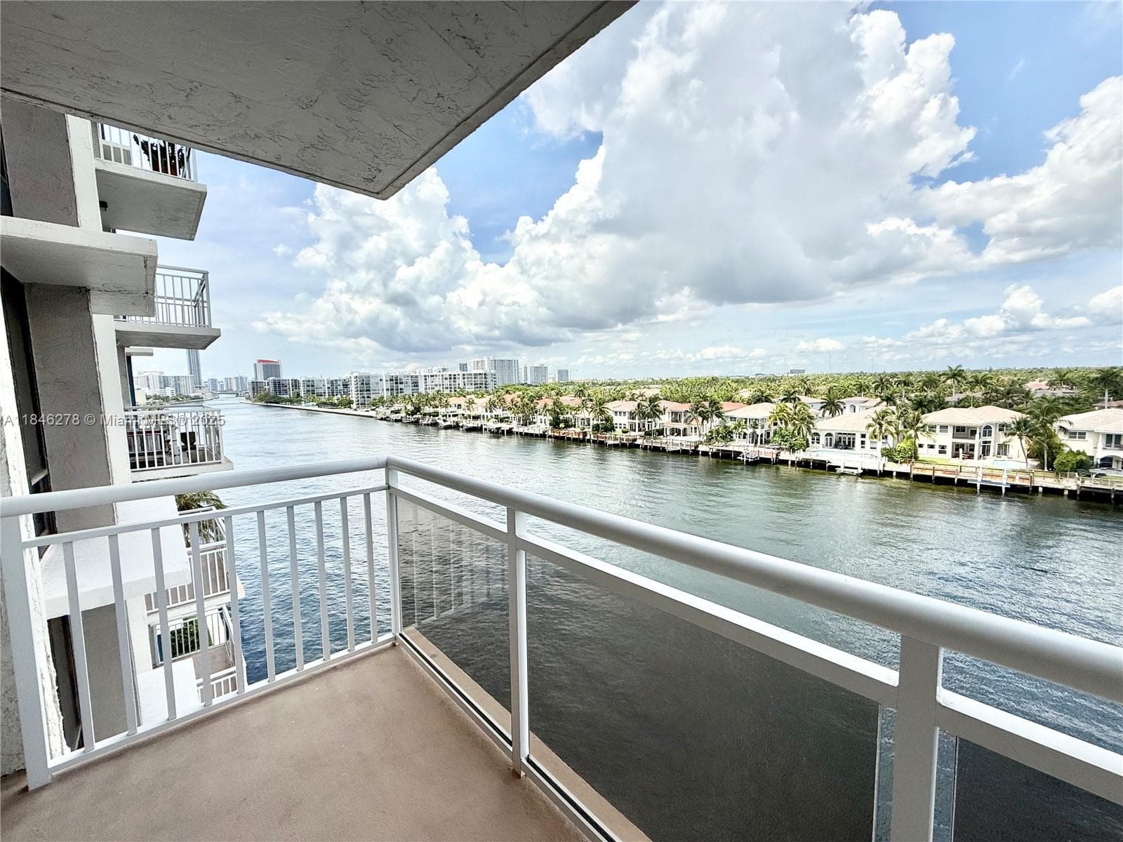 Great intracoastal views