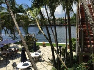 WATERWAY @ HOLLYWOOD · #N205 in Hollywood - Photo 11