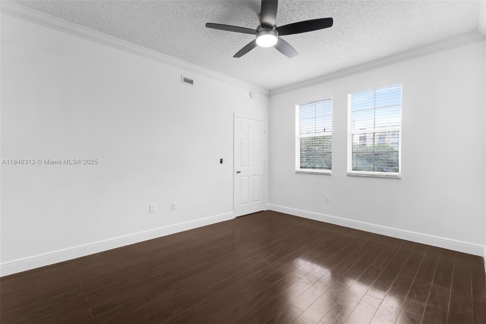 SOLE AT FORT LAUDERDALE C · #318 in Fort Lauderdale - Photo 27
