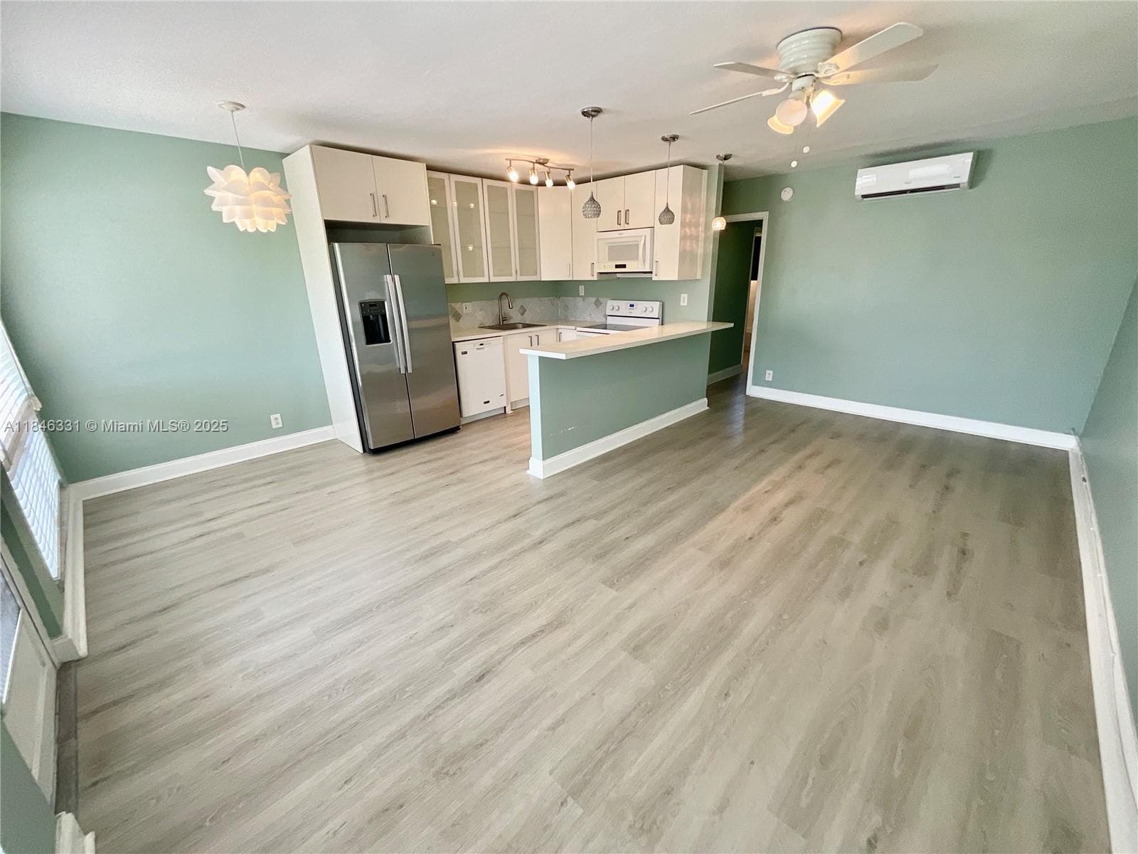 SUTTON PLACE CONDO · #207C in Fort Lauderdale - Photo 2