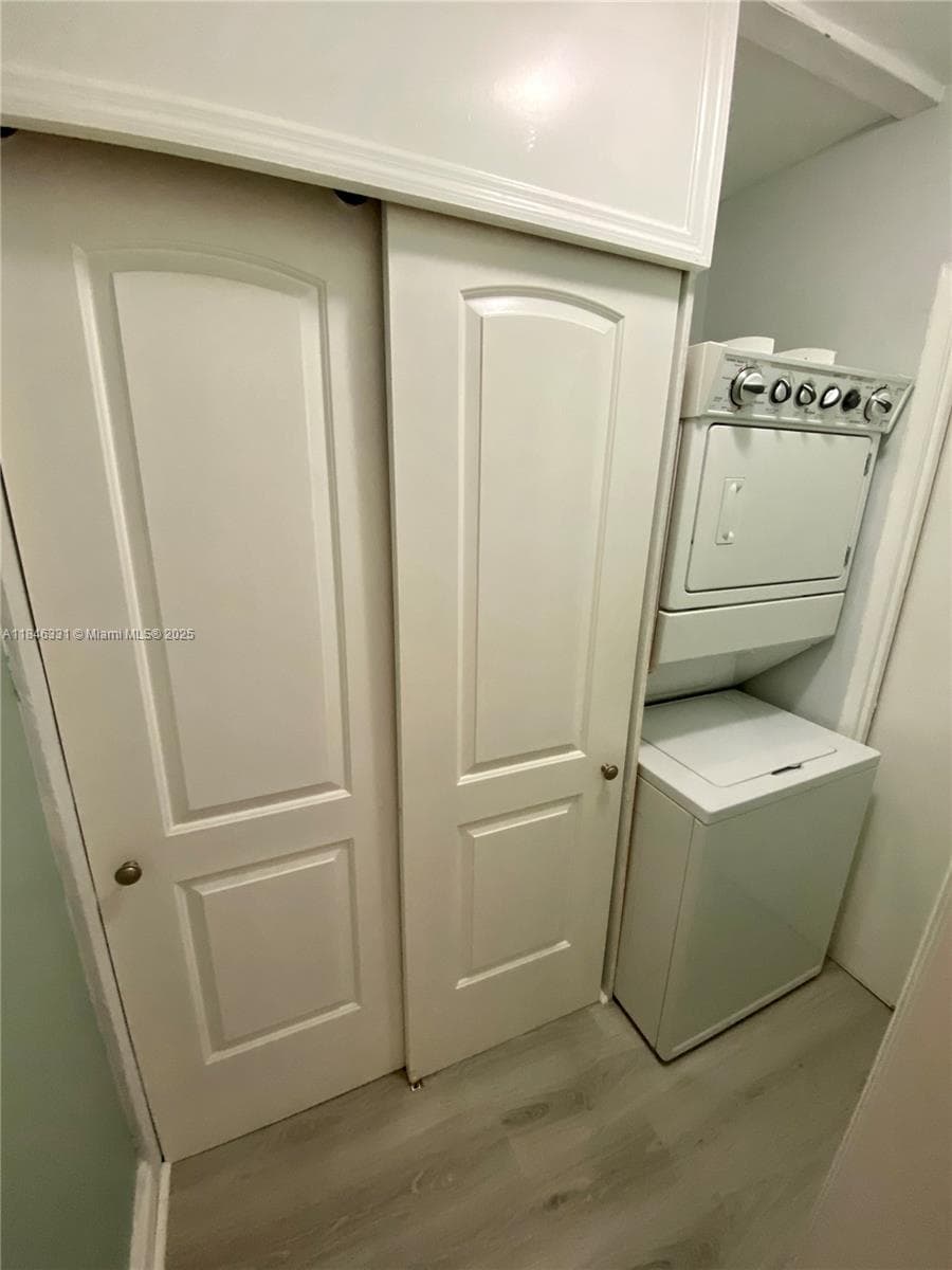 SUTTON PLACE CONDO · #207C in Fort Lauderdale - Photo 10
