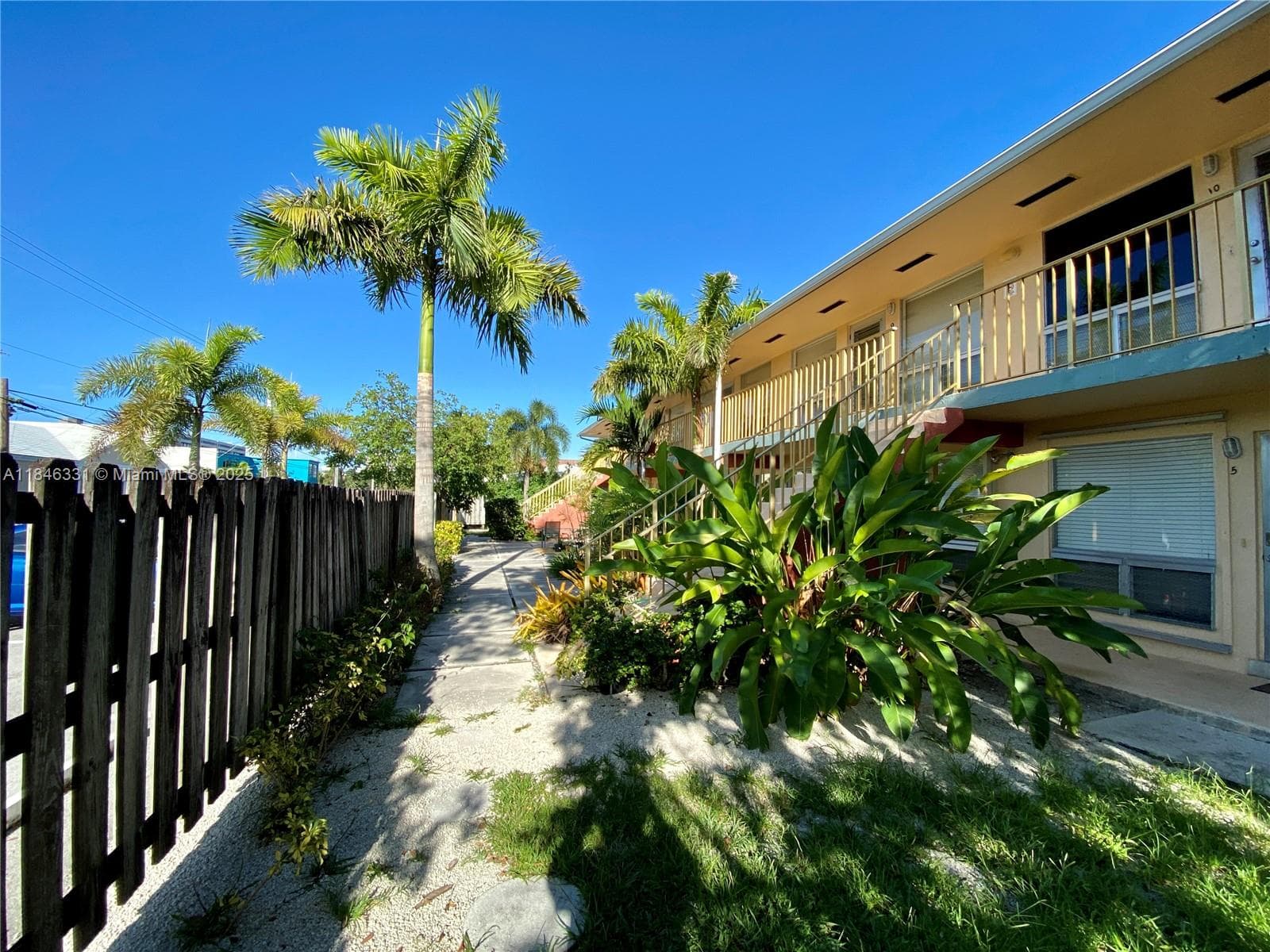 SUTTON PLACE CONDO · #207C in Fort Lauderdale - Photo 18