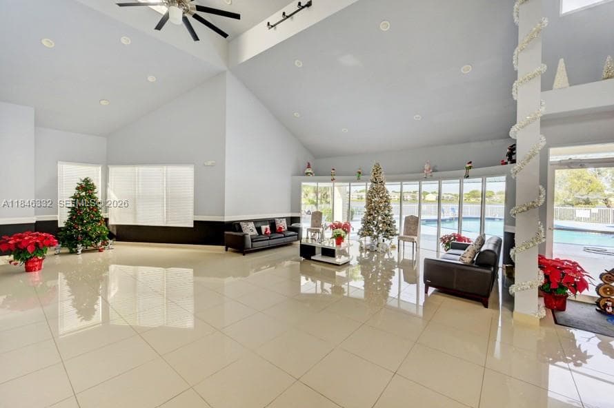 Summer Lake · #107 in Oakland Park - Photo 20