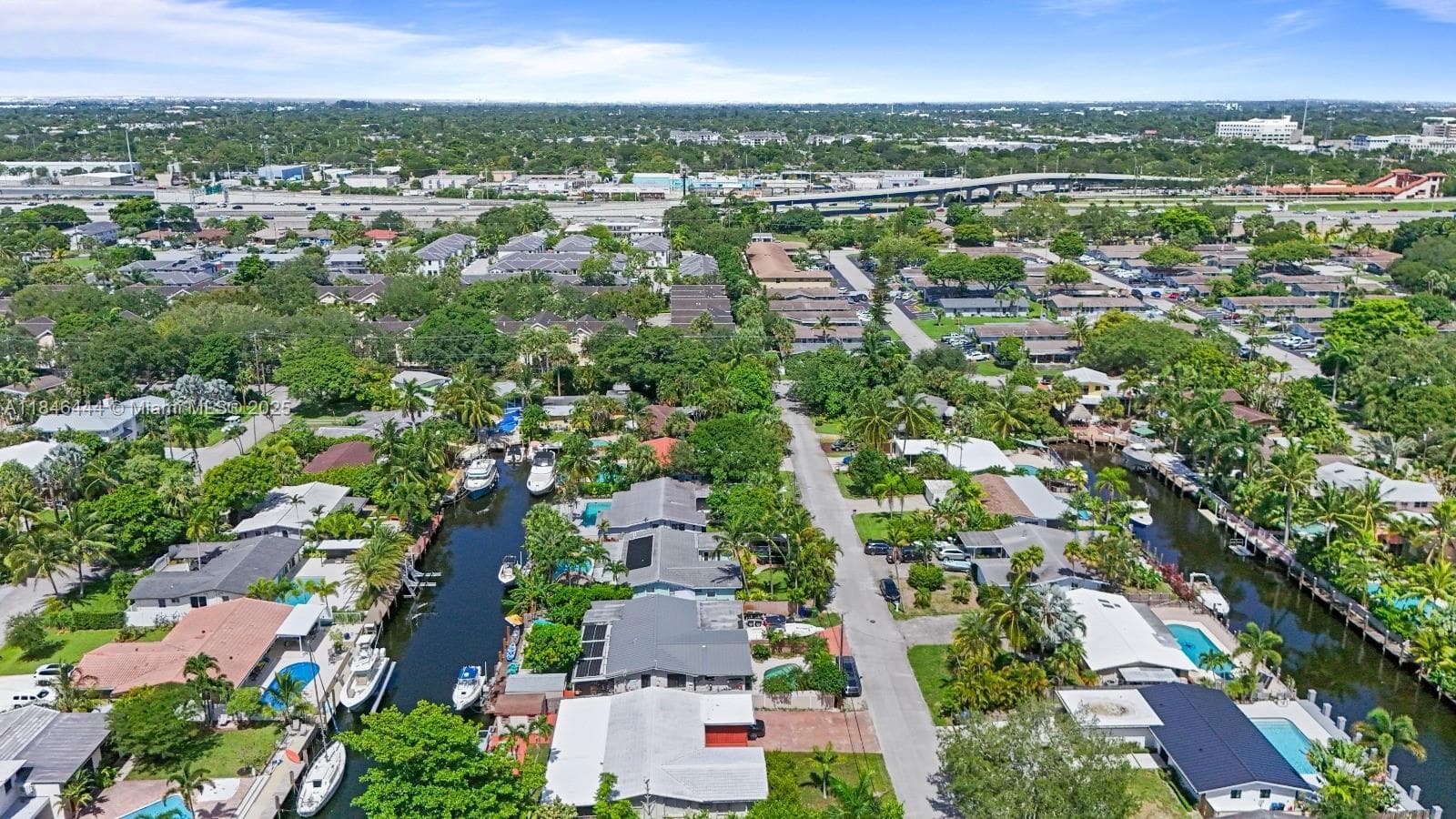 1724 SW 5th St photo 53