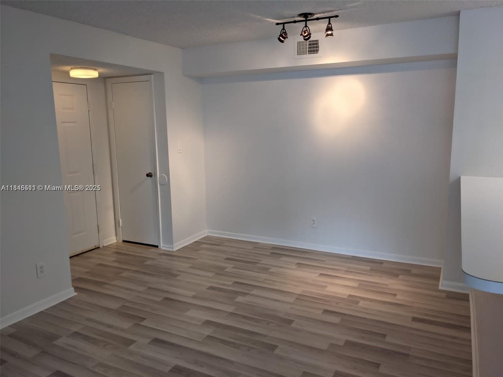 HOLLYWOOD PARC CONDO · #13-7 in Hollywood - Photo 11