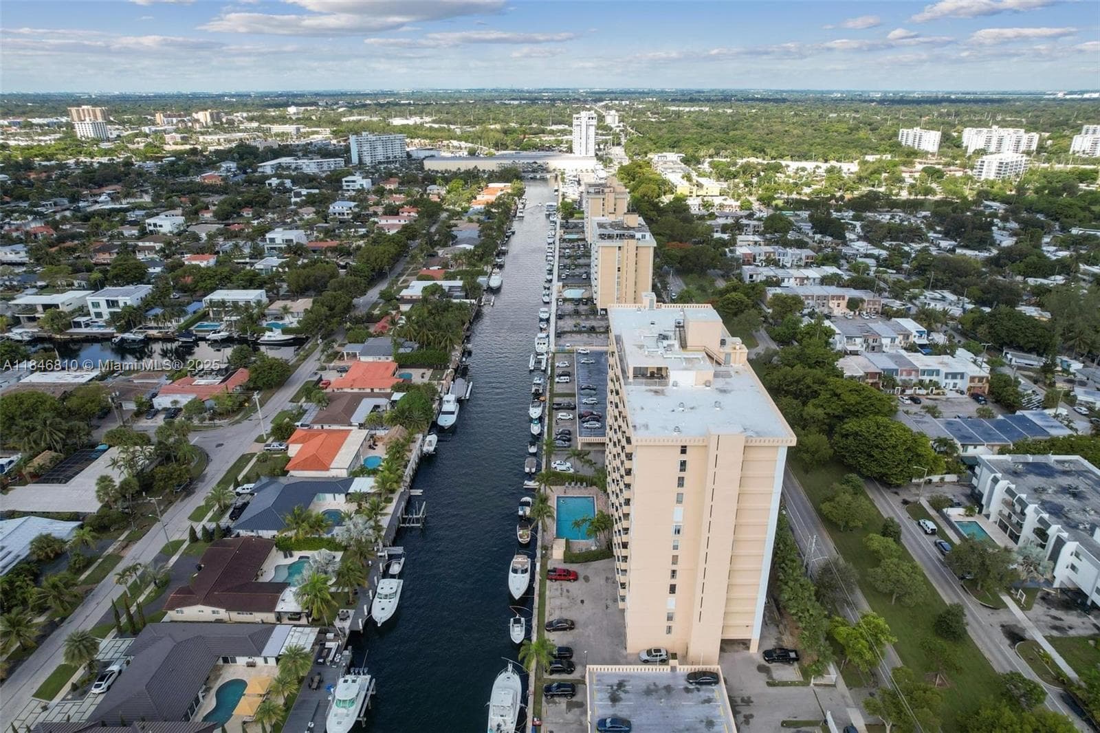 Vecino Del Mar · #504 in North Miami - Photo 23