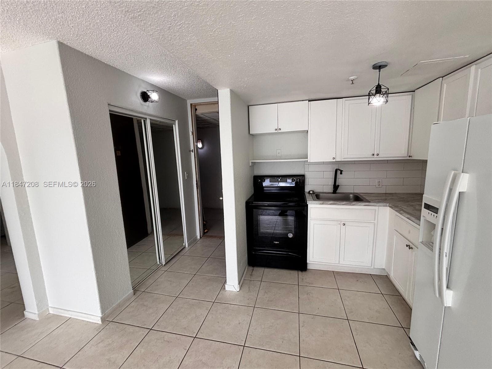 GOLDEN GATE APARTMENTS · #207 in Miami - Photo 16