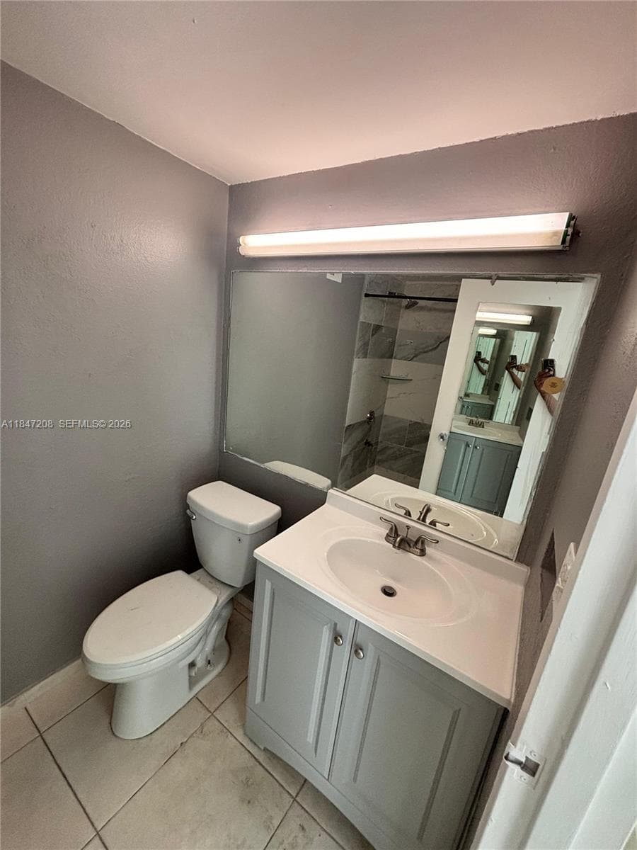 GOLDEN GATE APARTMENTS · #207 in Miami - Photo 15