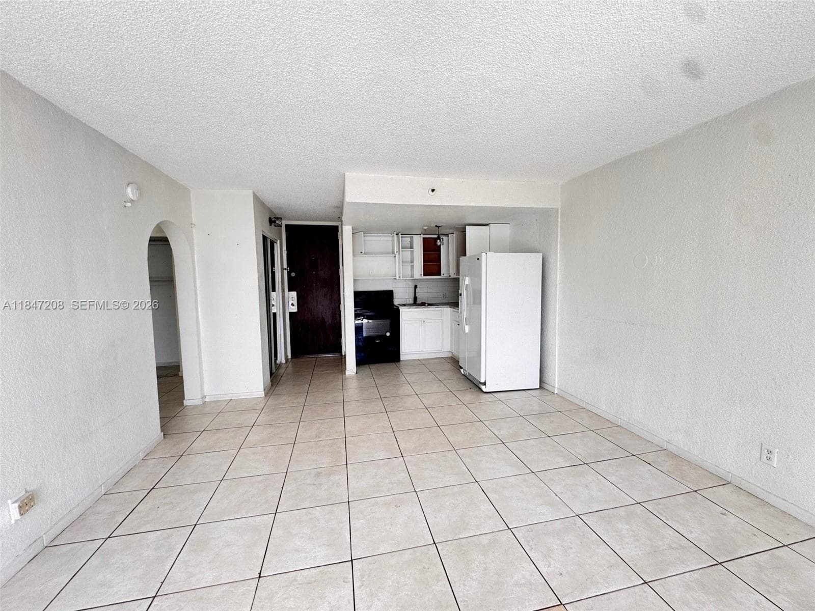 GOLDEN GATE APARTMENTS · #207 in Miami - Photo 4