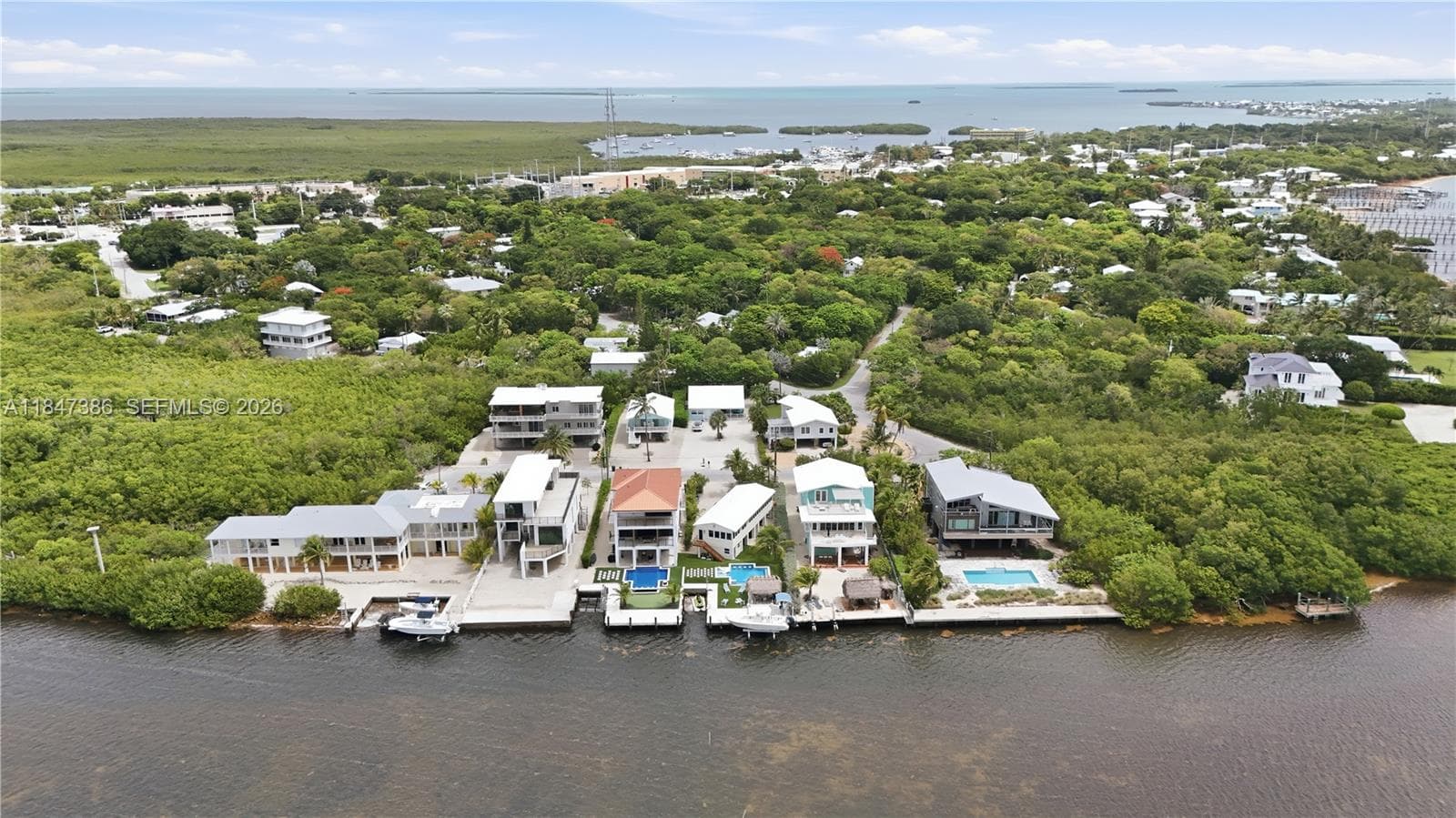 235 Tavernier Dr photo 39