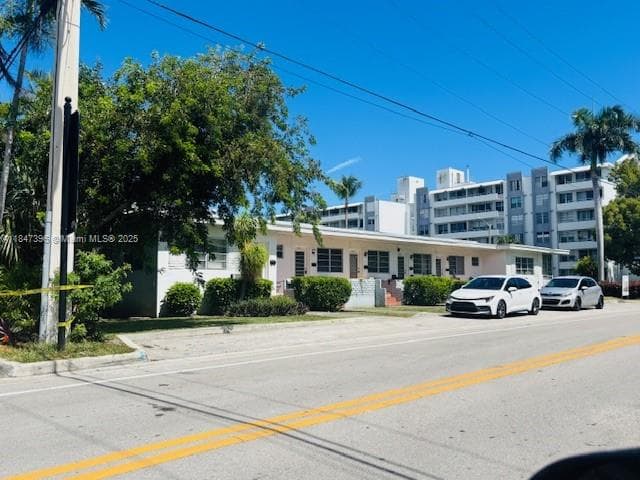 BAY HARBOR ISLAND · #9407 in Bay Harbor Islands - Photo 2