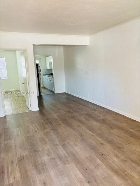 Linving room / Bedroom Entrance