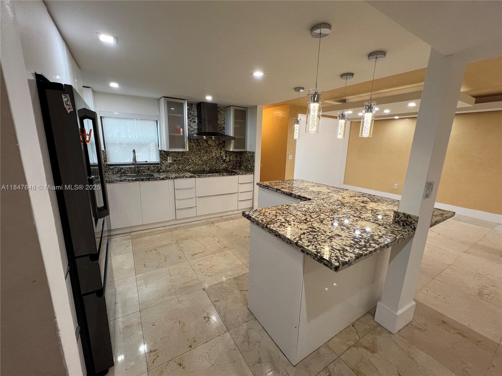 NORTHLAKE VLG AT CALIF CL · #101B in Miami - Photo 11