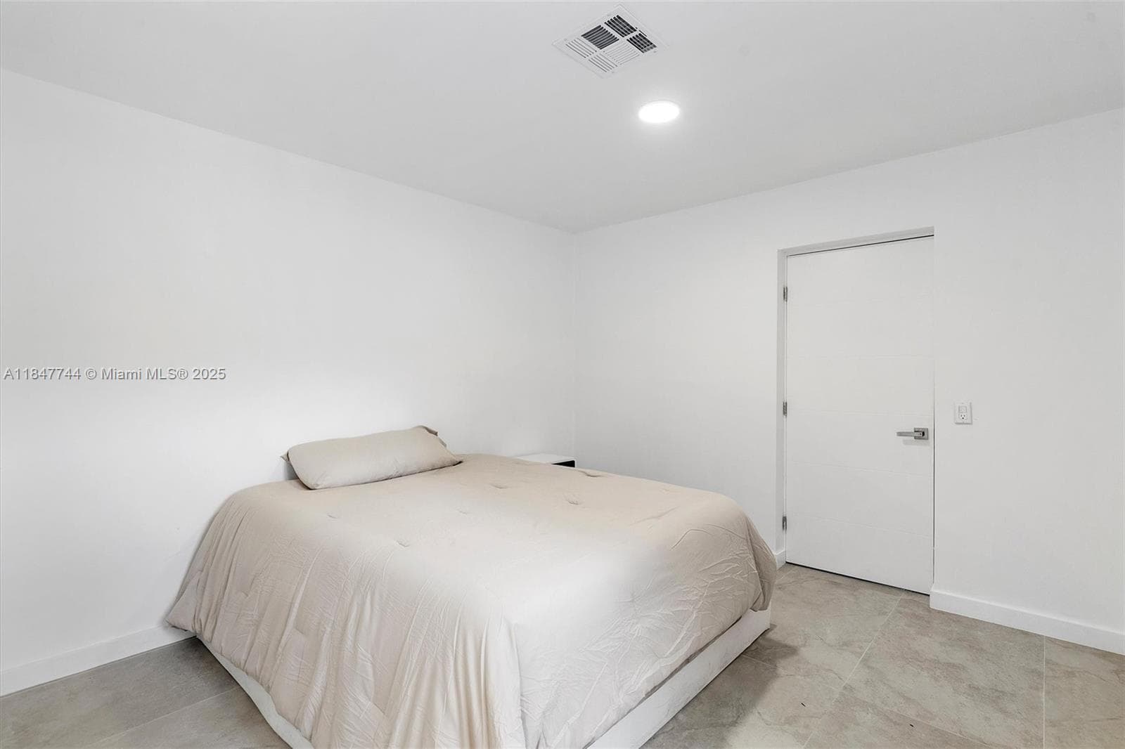 3246 Pierce St photo 28