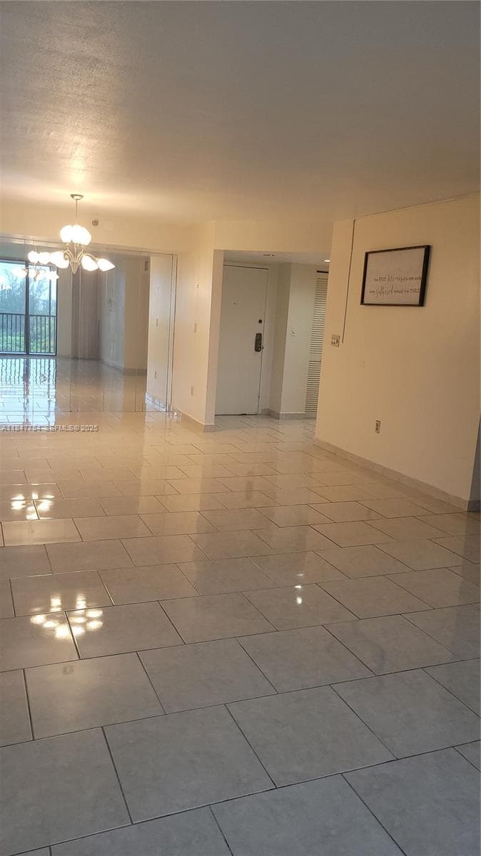 Chantilly Condo · #620 in Miami - Photo 10