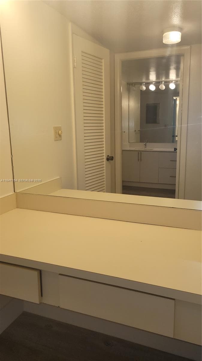 Chantilly Condo · #620 in Miami - Photo 19