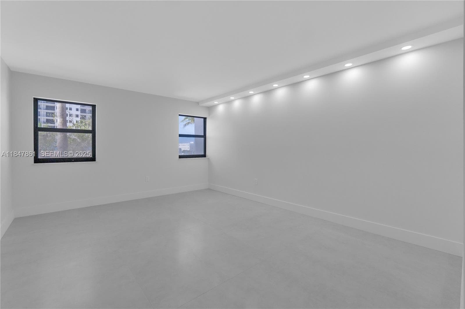 SUMMIT CONDO · #507S in Hollywood - Photo 14