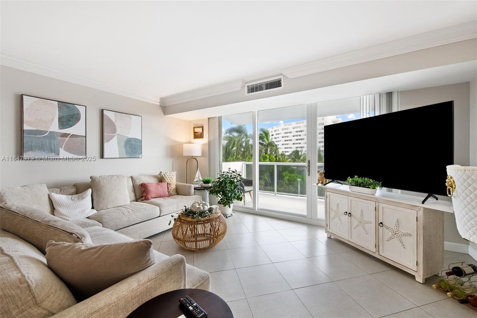 EMBASST TOWERS II INC COND · #3A in Fort Lauderdale - Photo 19