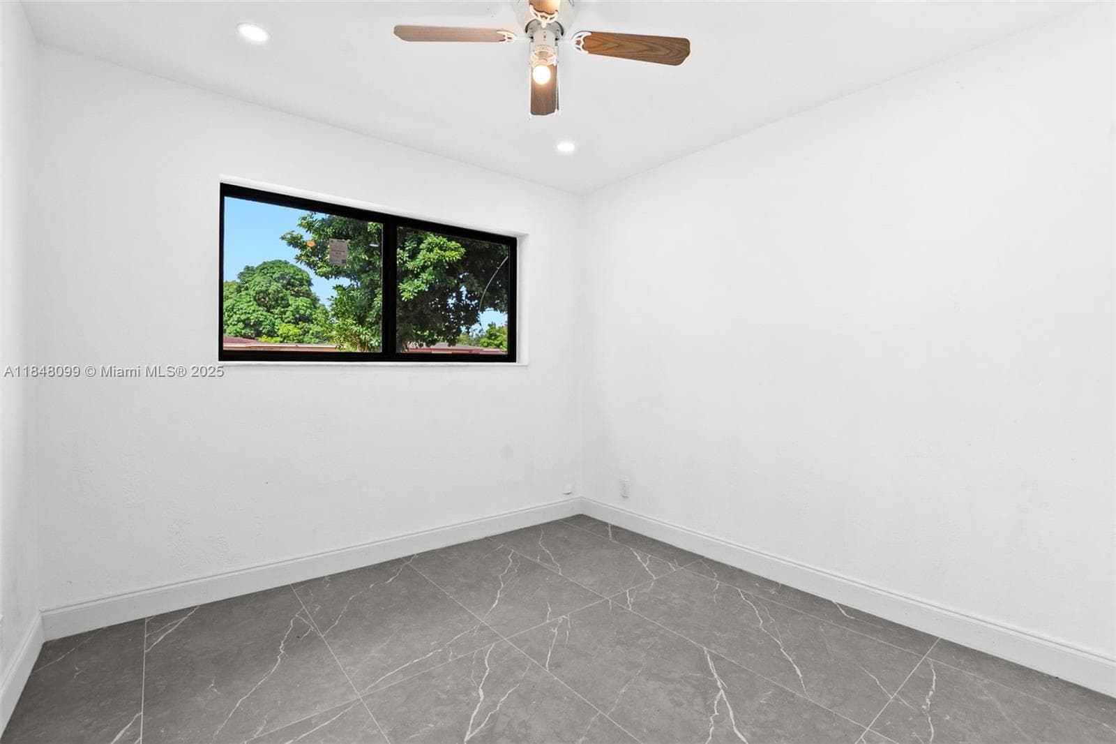 1136 Tennessee Ave photo 25