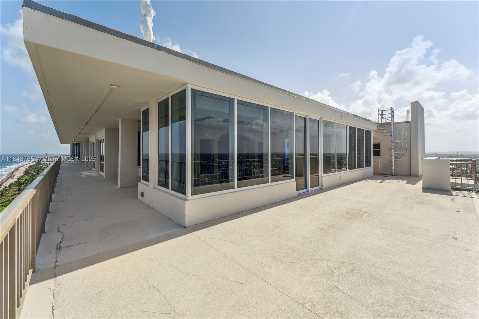 Landmark · ##RG in Hillsboro Beach - Photo 24