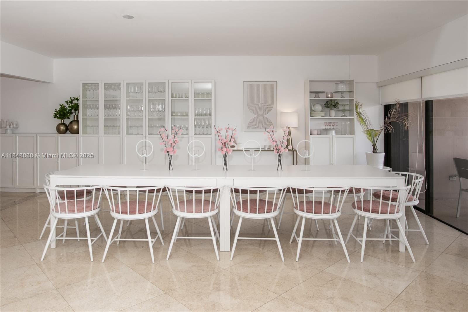 CRICKET CLUB CONDO · #511 in Miami - Photo 5