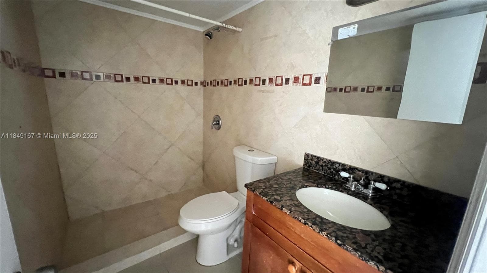MONTECARLO CONDO · #B-606 in Miami - Photo 10