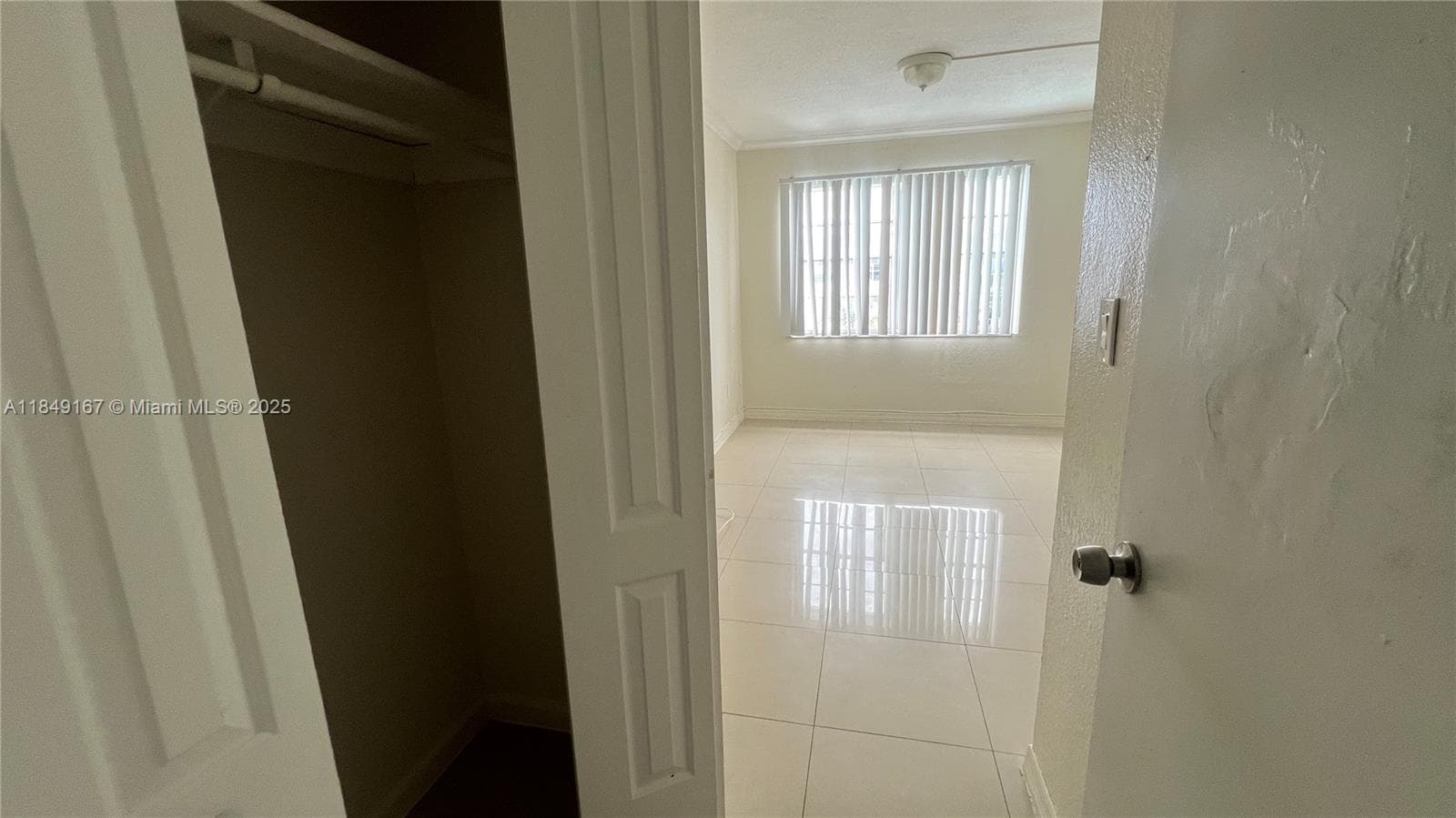 MONTECARLO CONDO · #B-606 in Miami - Photo 11