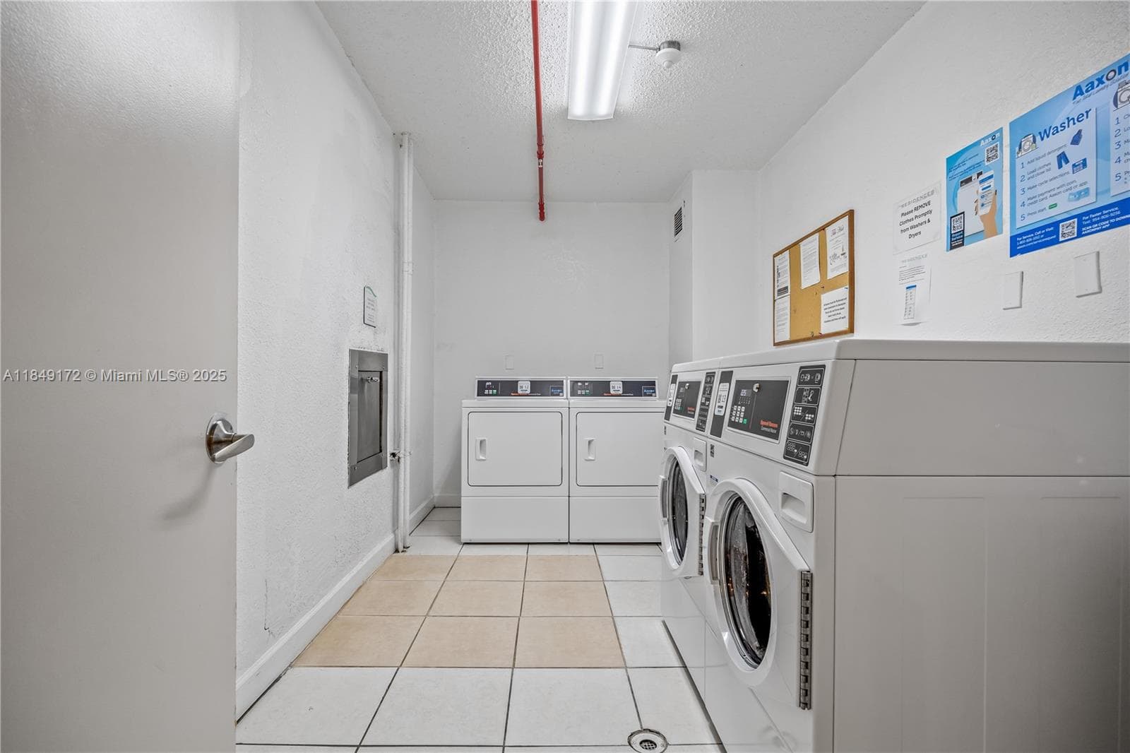 RESIDENCES ON HOLLYWOOD B · #425 in Hollywood - Photo 34