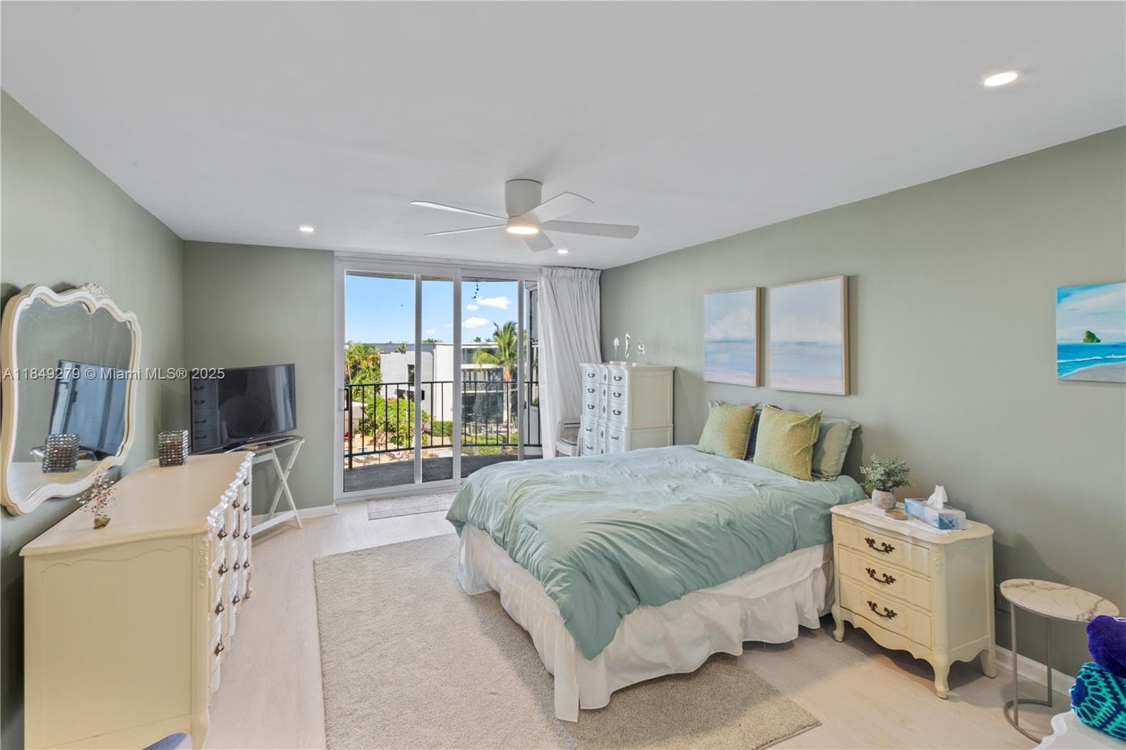 RIDGEVIEW TOWERS CONDO · #307 in Fort Lauderdale - Photo 3