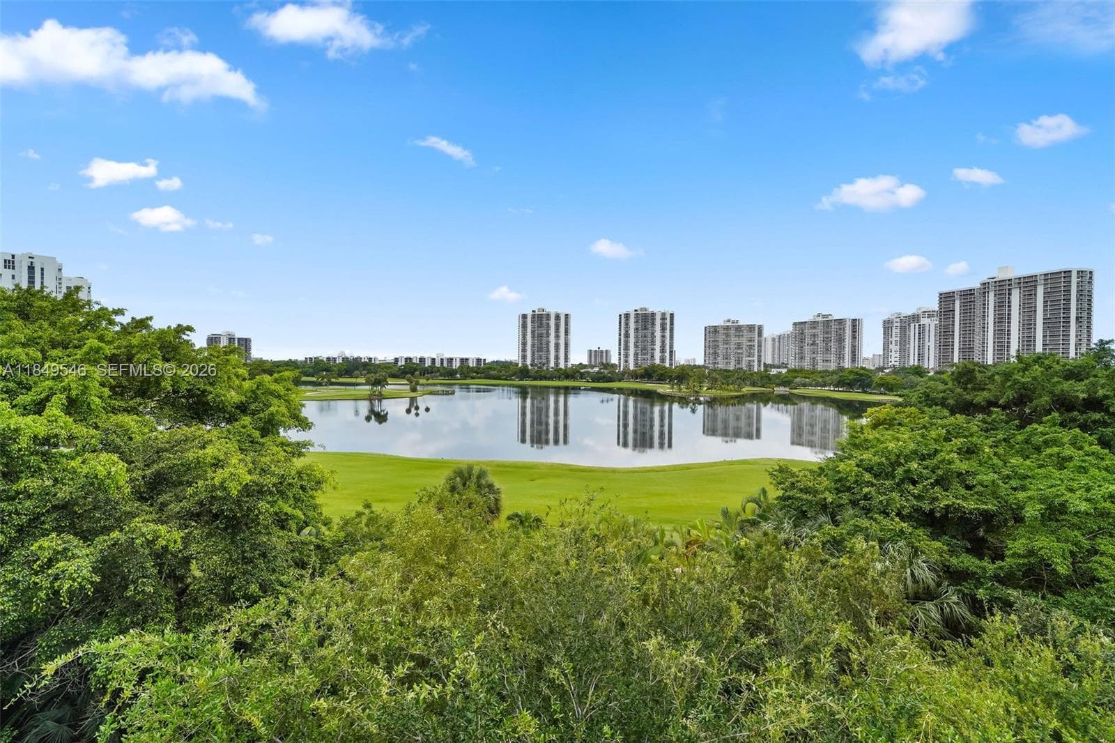TURNBERRY VILLAGE · #212 in Aventura - Photo 28