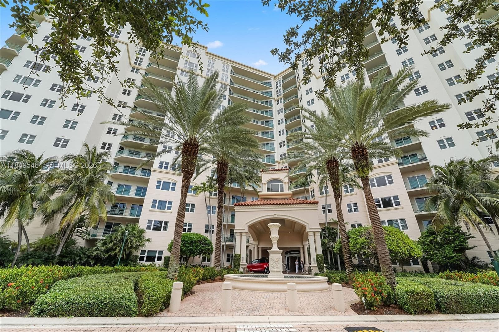 TURNBERRY VILLAGE · #212 in Aventura - Photo 37