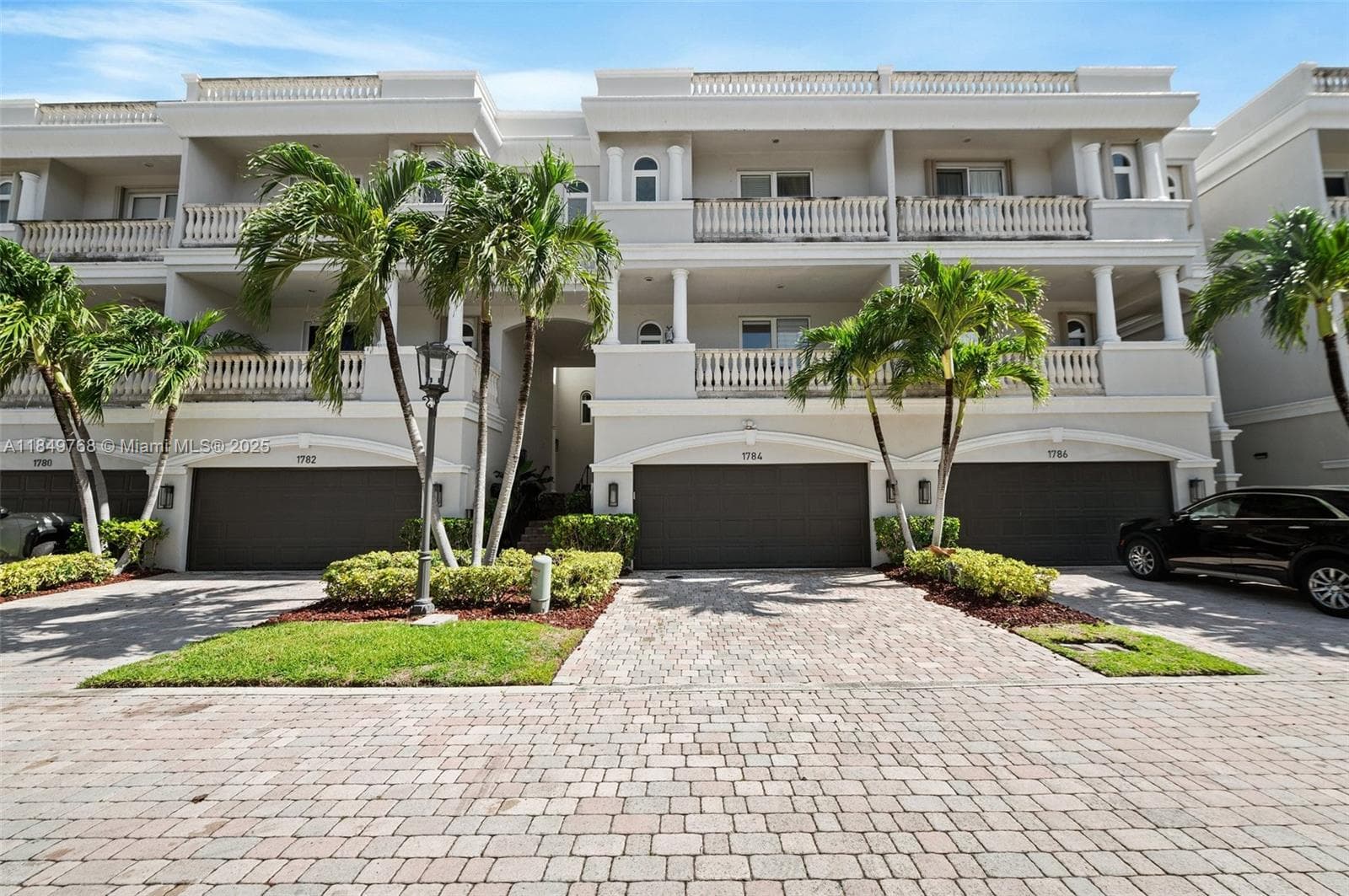 1784 Bay Dr #1784 photo 4
