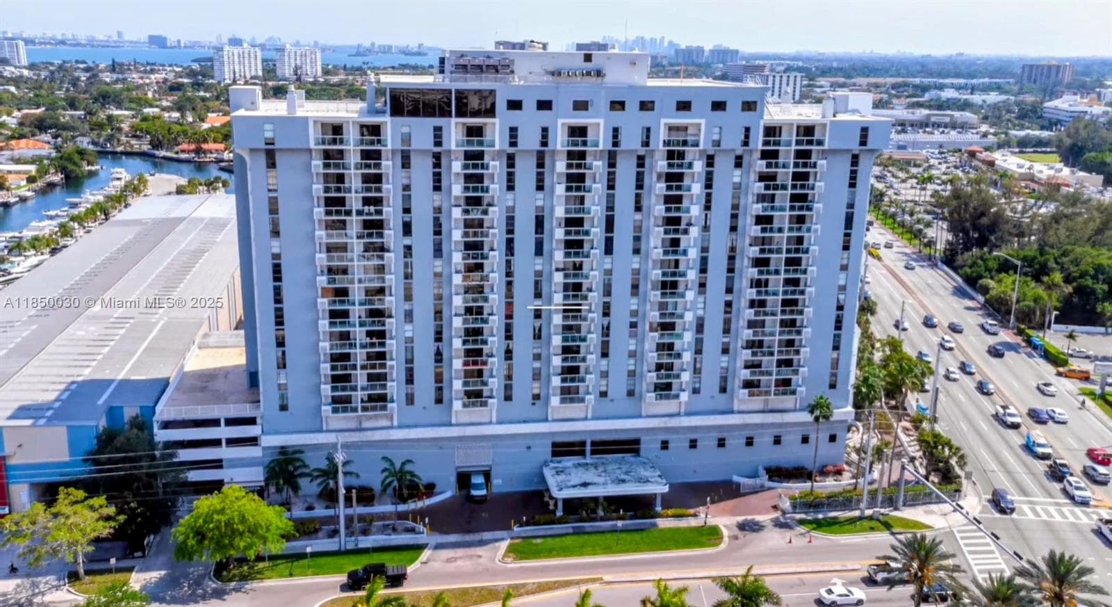 SAILBOAT CAY CONDO · #612 in North Miami - Photo 12