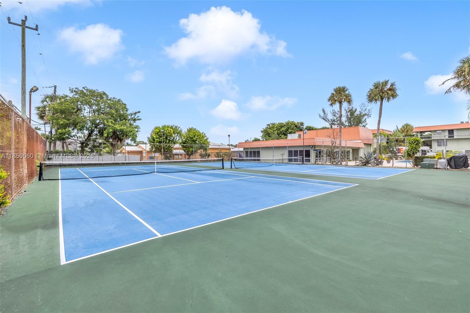RACQUET CLUB · #E14 in Oakland Park - Photo 28