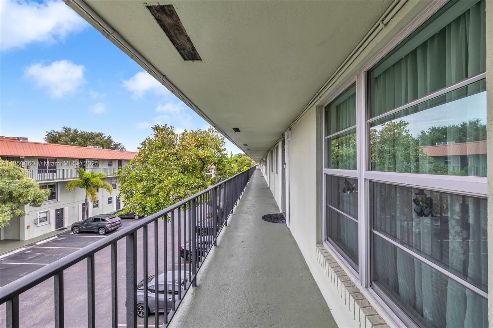 RACQUET CLUB · #E14 in Oakland Park - Photo 25