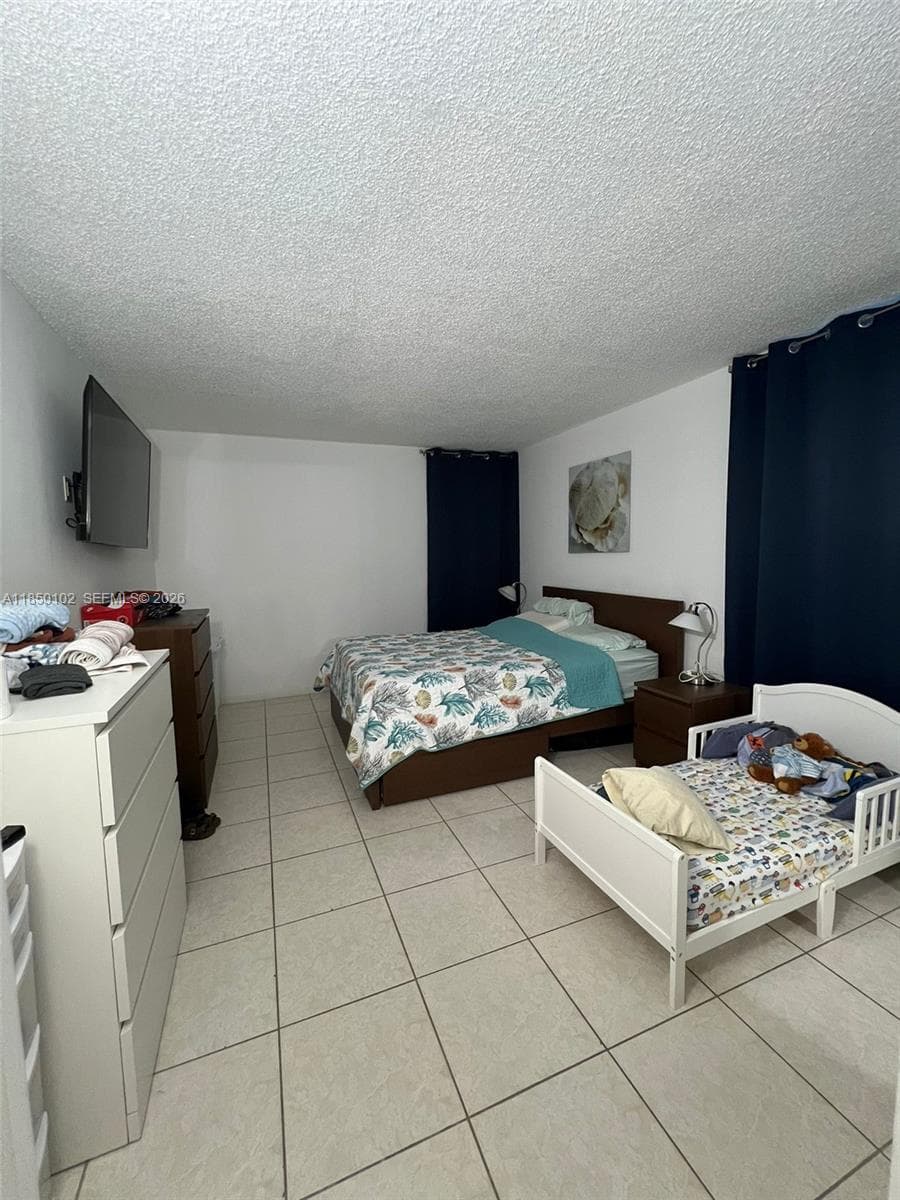 Golfview · #401 in Miami - Photo 24