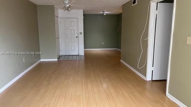 LAKEVIEW CLUB CONDO · #106 in Oakland Park - Photo 3