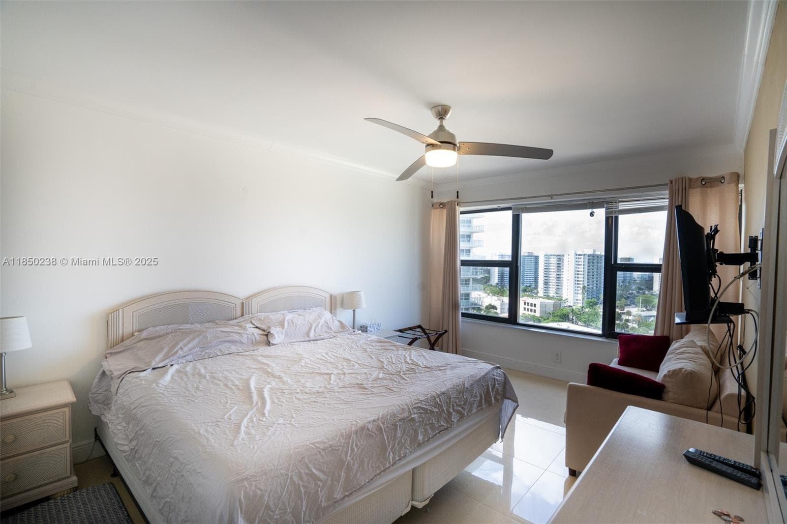 GALT OCEAN CLUB CONDO · #1515 in Fort Lauderdale - Photo 11