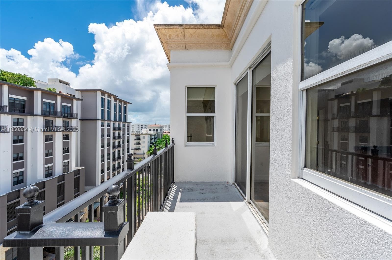 ONE VILLAGE PLACE CONDO · #919 in Coral Gables - Photo 3