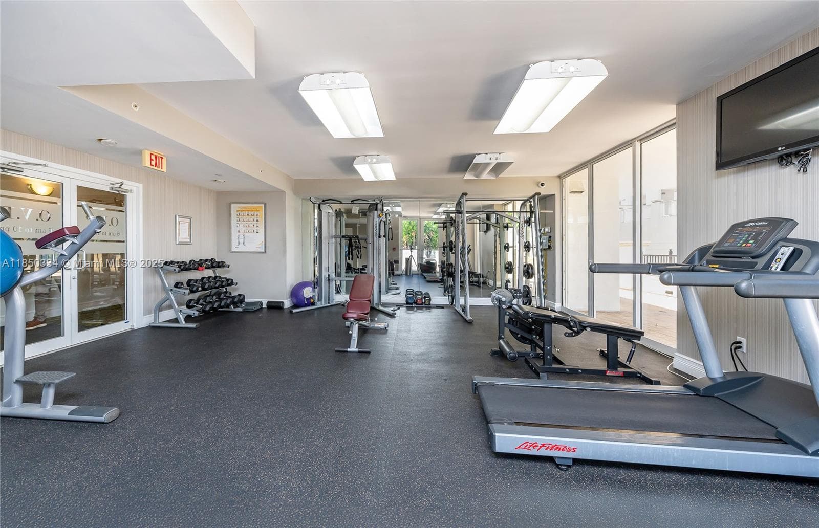 ONE VILLAGE PLACE CONDO · #919 in Coral Gables - Photo 28