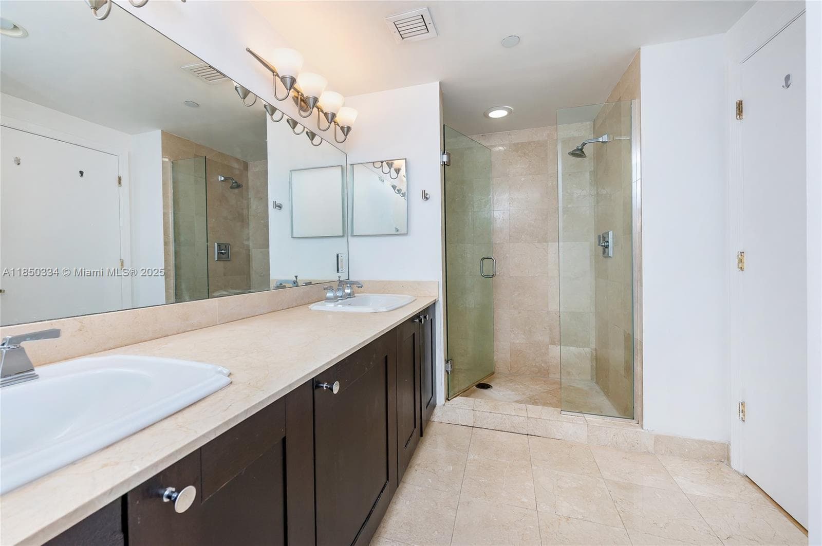 ONE VILLAGE PLACE CONDO · #919 in Coral Gables - Photo 18