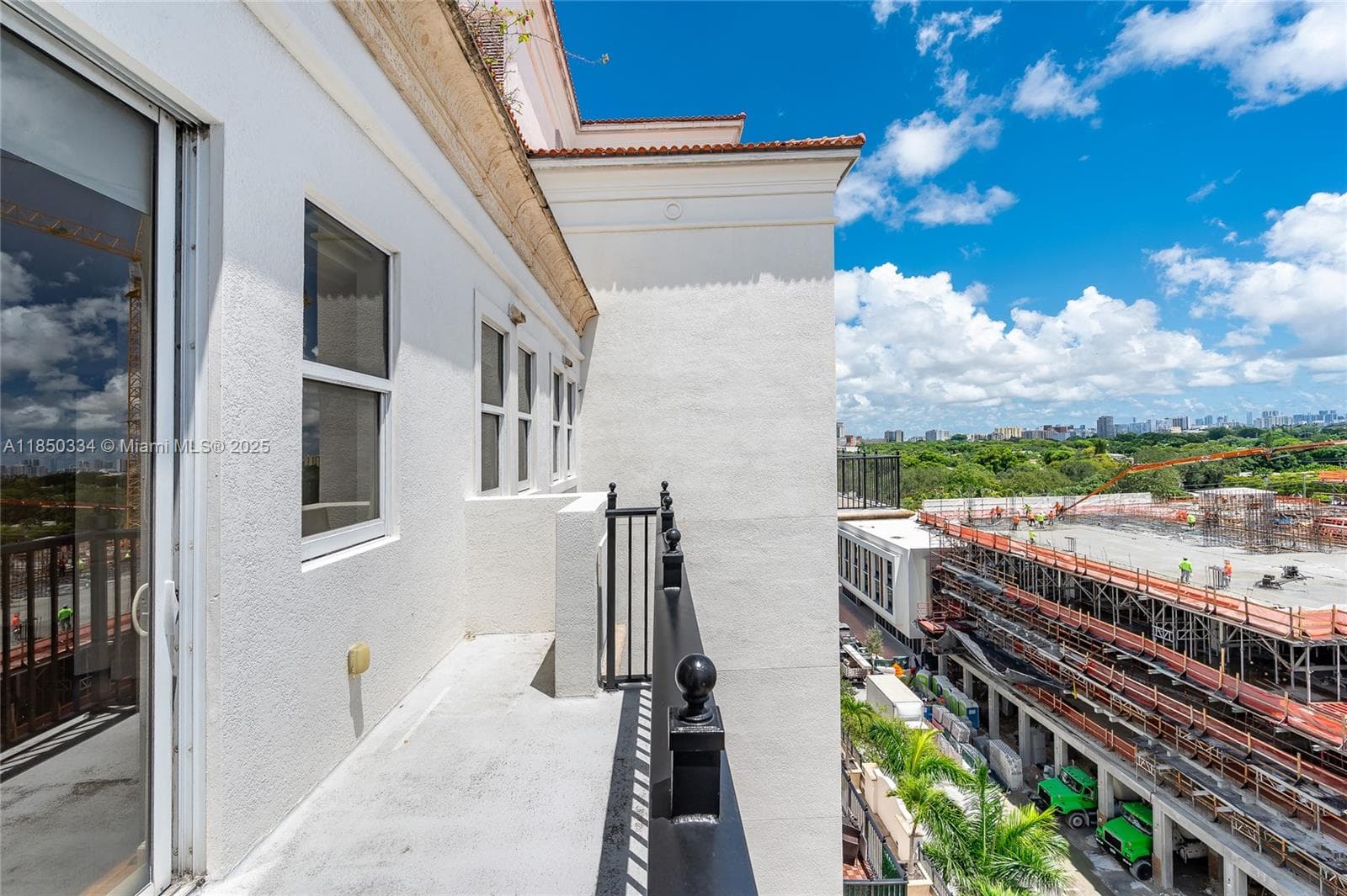 ONE VILLAGE PLACE CONDO · #919 in Coral Gables - Photo 4
