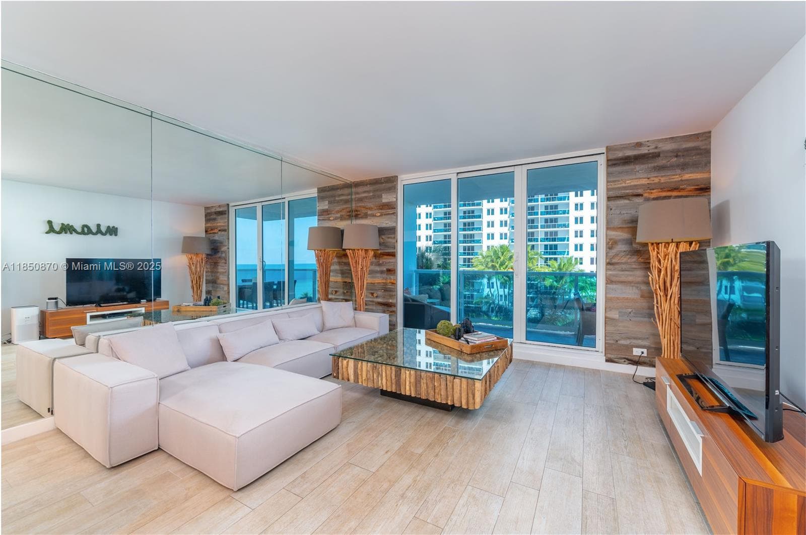 Roney Palace · #716 in Miami Beach - Photo 2