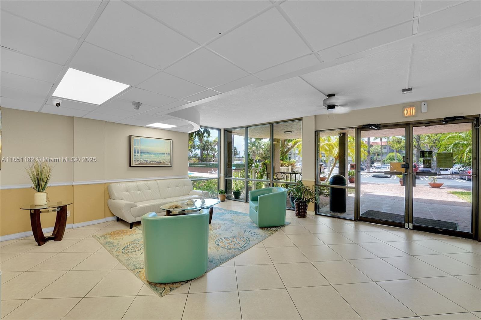 ROYAL PALM · #RP402 in Pompano Beach - Photo 2