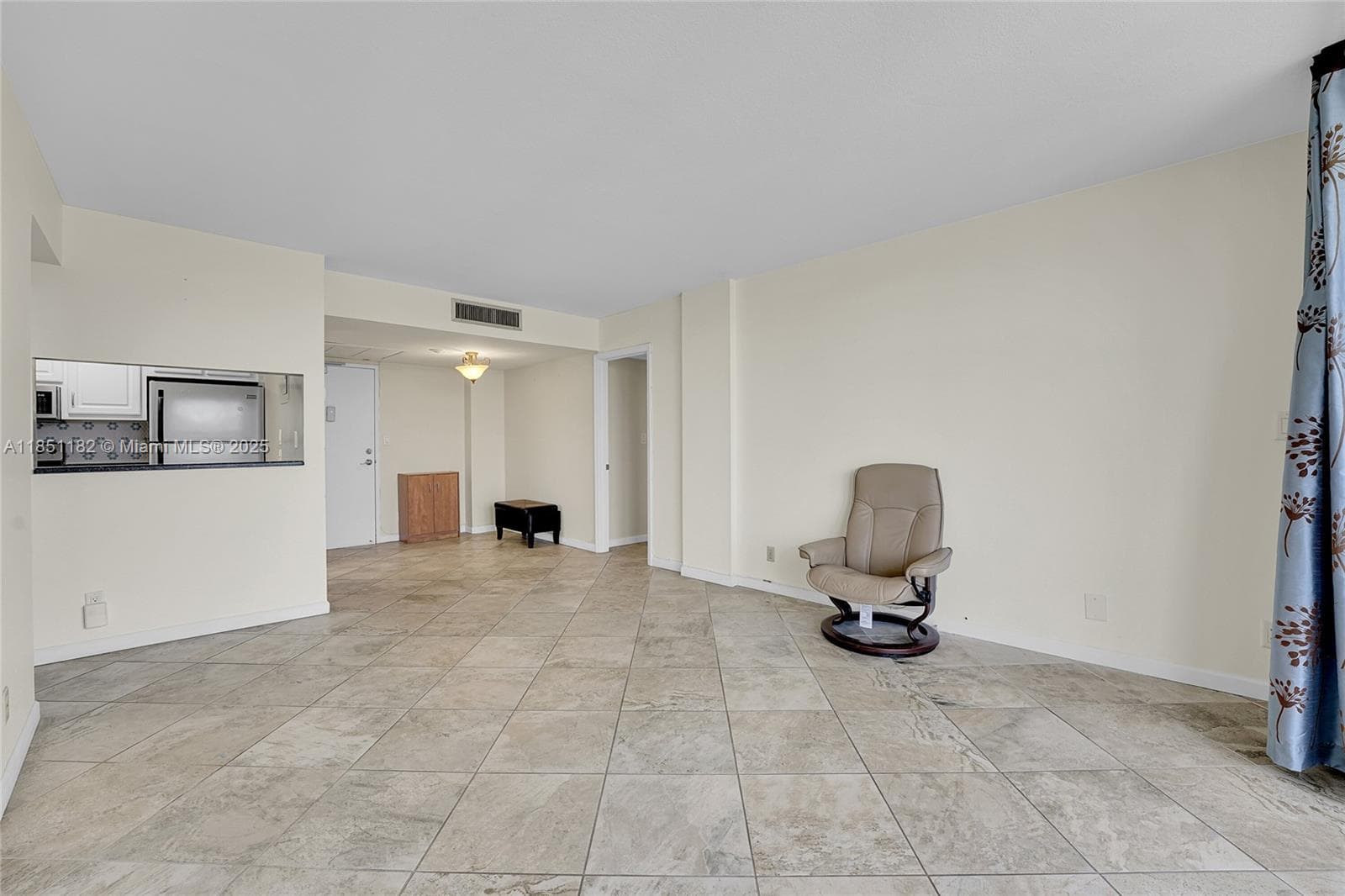 ROYAL PALM · #RP402 in Pompano Beach - Photo 4