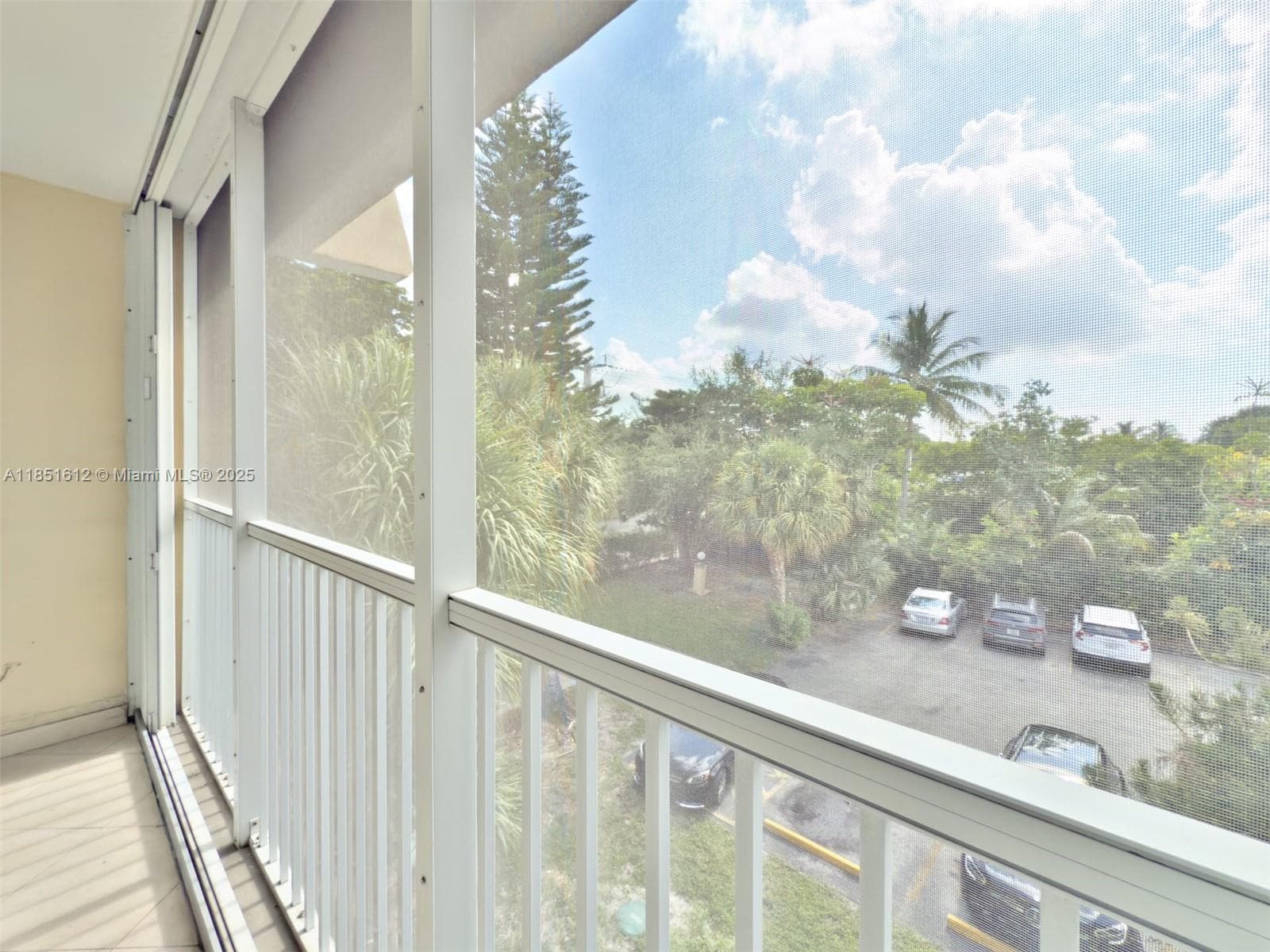 Lake Park Condominions · #302 in Miami - Photo 16
