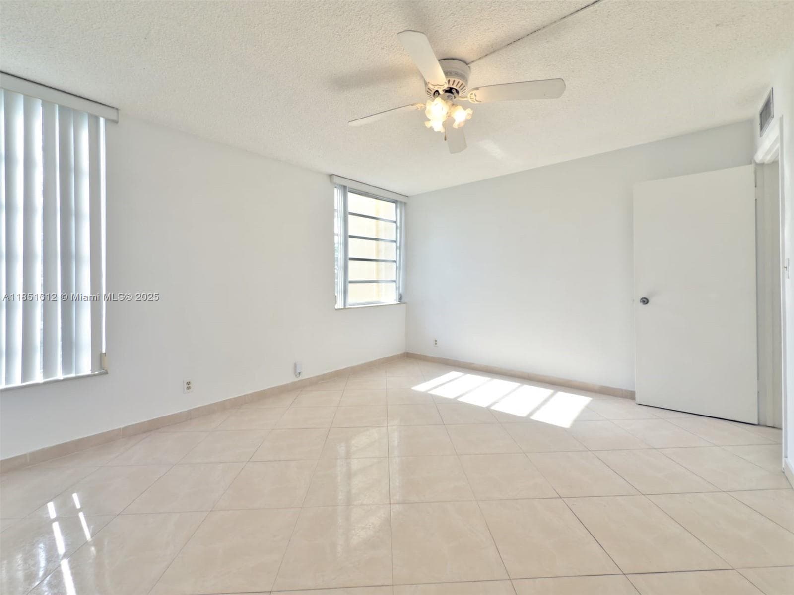 Lake Park Condominions · #302 in Miami - Photo 14